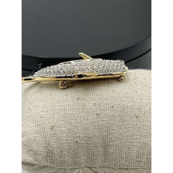 * SWAROVSKI Signed Vintage Clear Crystal Pave Dolphin Sea Pin/Brooch Retired - Picture 8 of 16